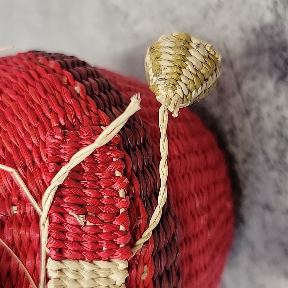 vintage Santa Claus Christmas Basket Primitive Woven Straw Hay Wicker Ornamental - Picture 7 of 7